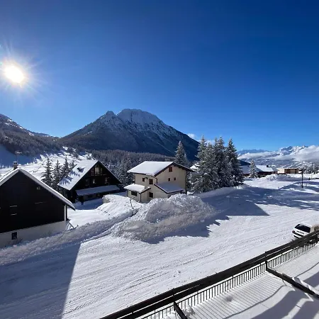 Apartment Beau Duplex Refait A Neuf, 45m2, 4/5 Pers, Vue Montgenevre